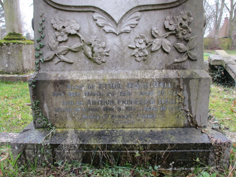 Arthur remembered on the family grave