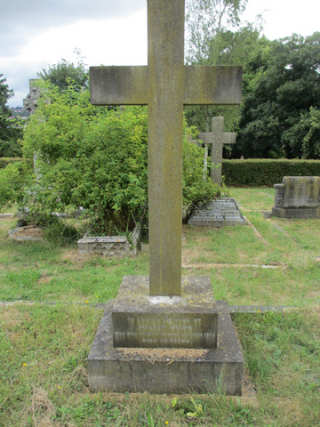 Bliss family grave and memorial