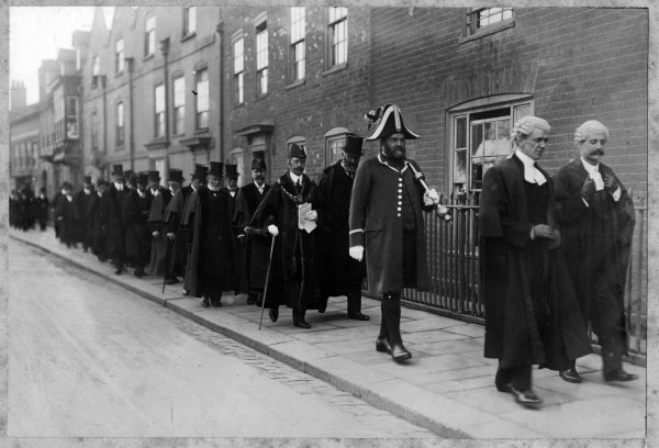 Procession of dignitaries, Easton Street